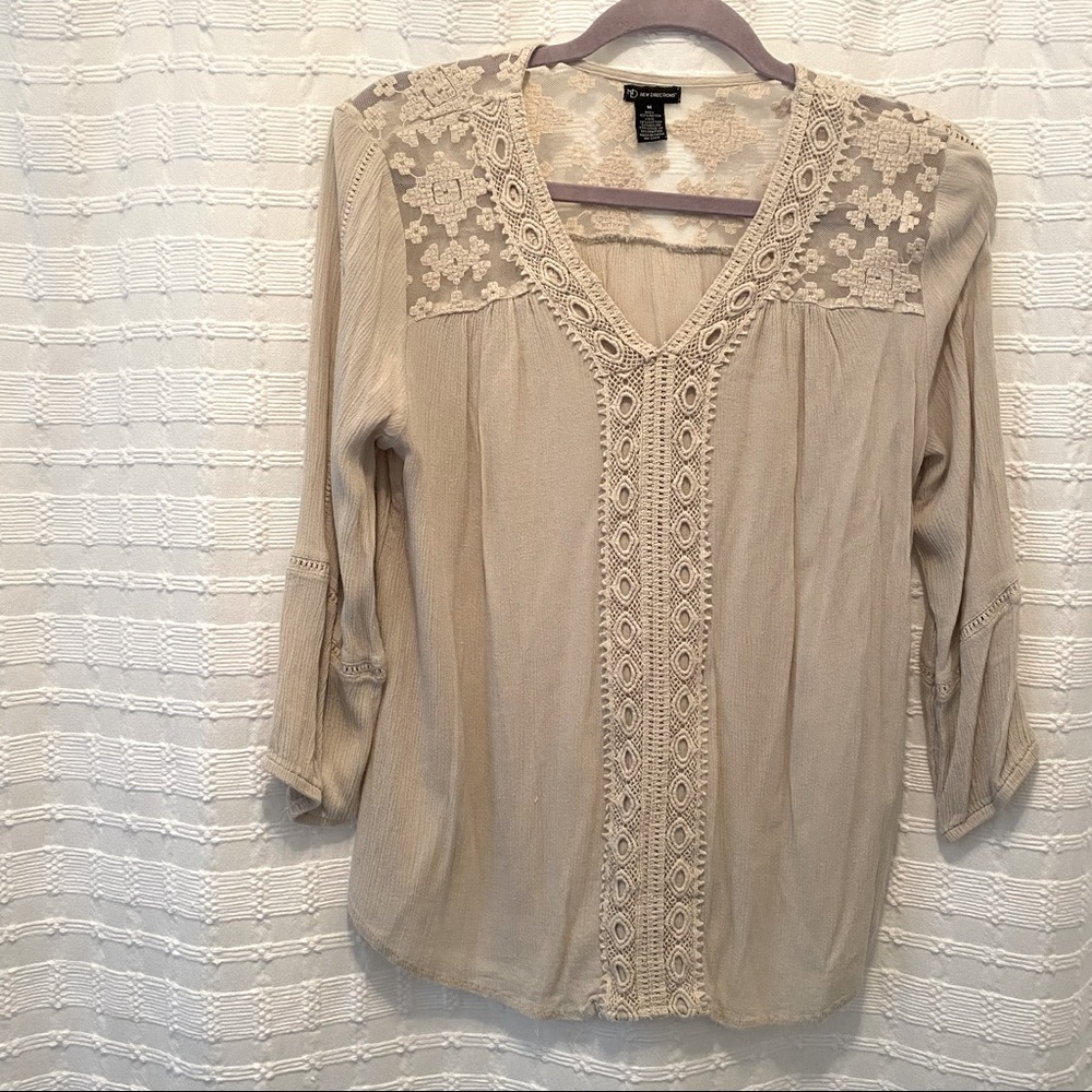 M 3/4 Sleeve Cream Top